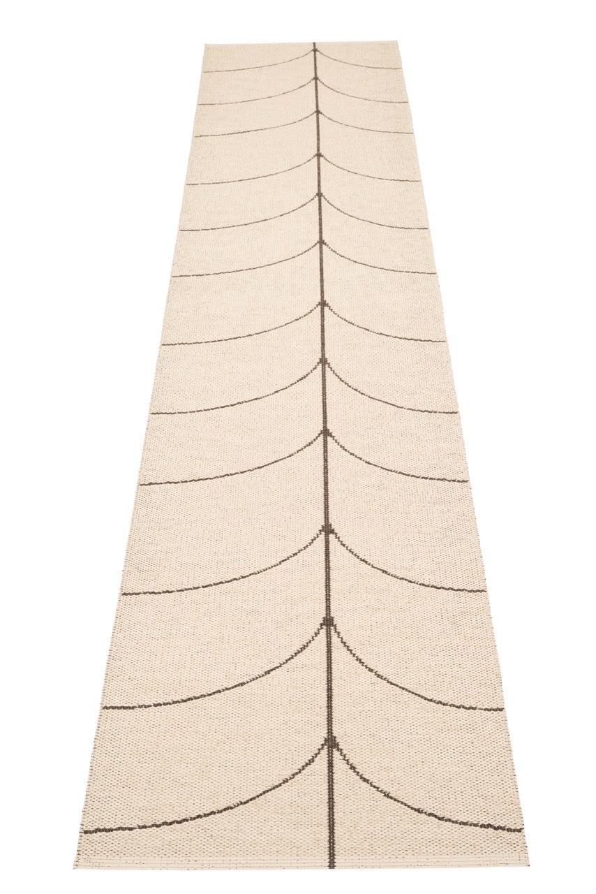 Pappelina-Leif-Dark-Brown-Carpet