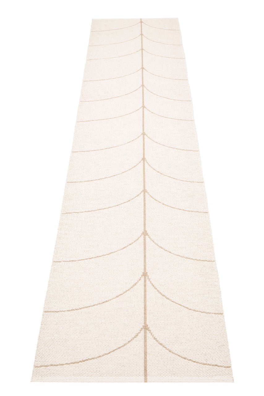 Pappelina-Leif-light-nougat-carpet