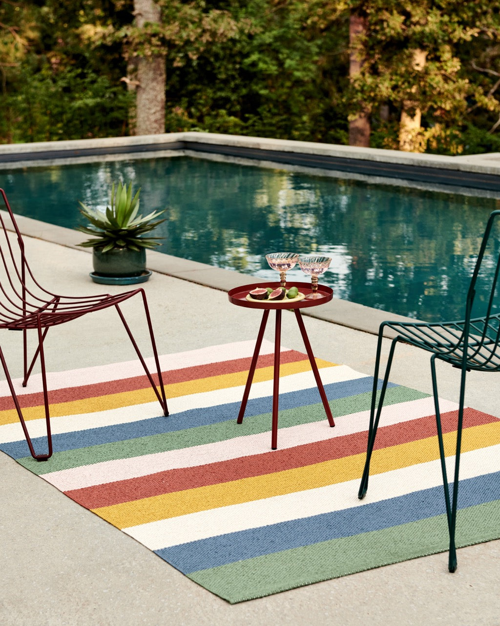 Pappelina-Carpet-Molly-Happy