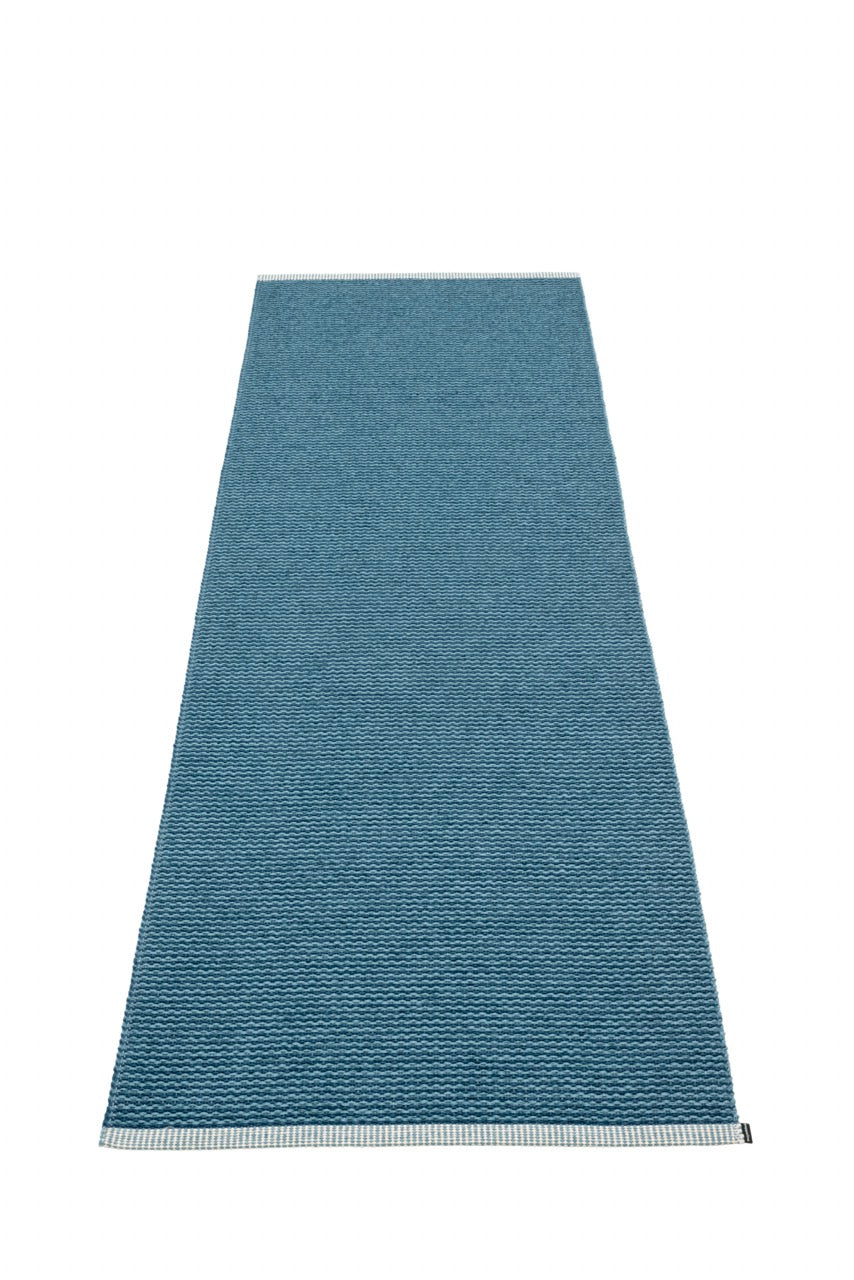 Pappelina-Teppich-Mono-Ocean Blue-Dove Blue