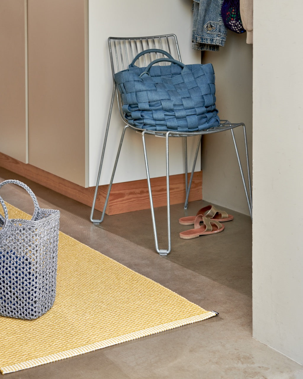 Pappelina-Mono-Pale-Yellow-carpet