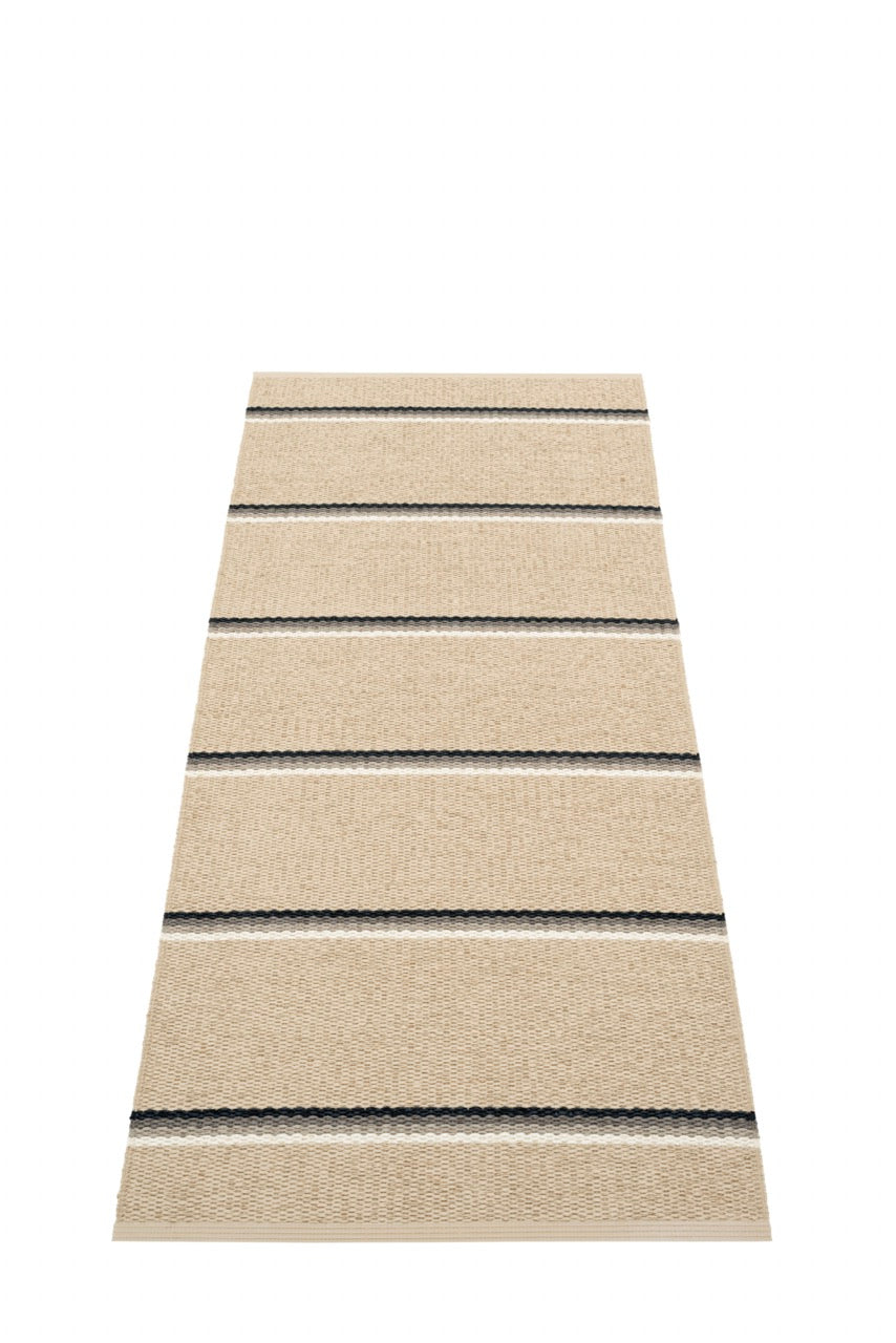 Pappelina-Olle-Mud-beige-carpet