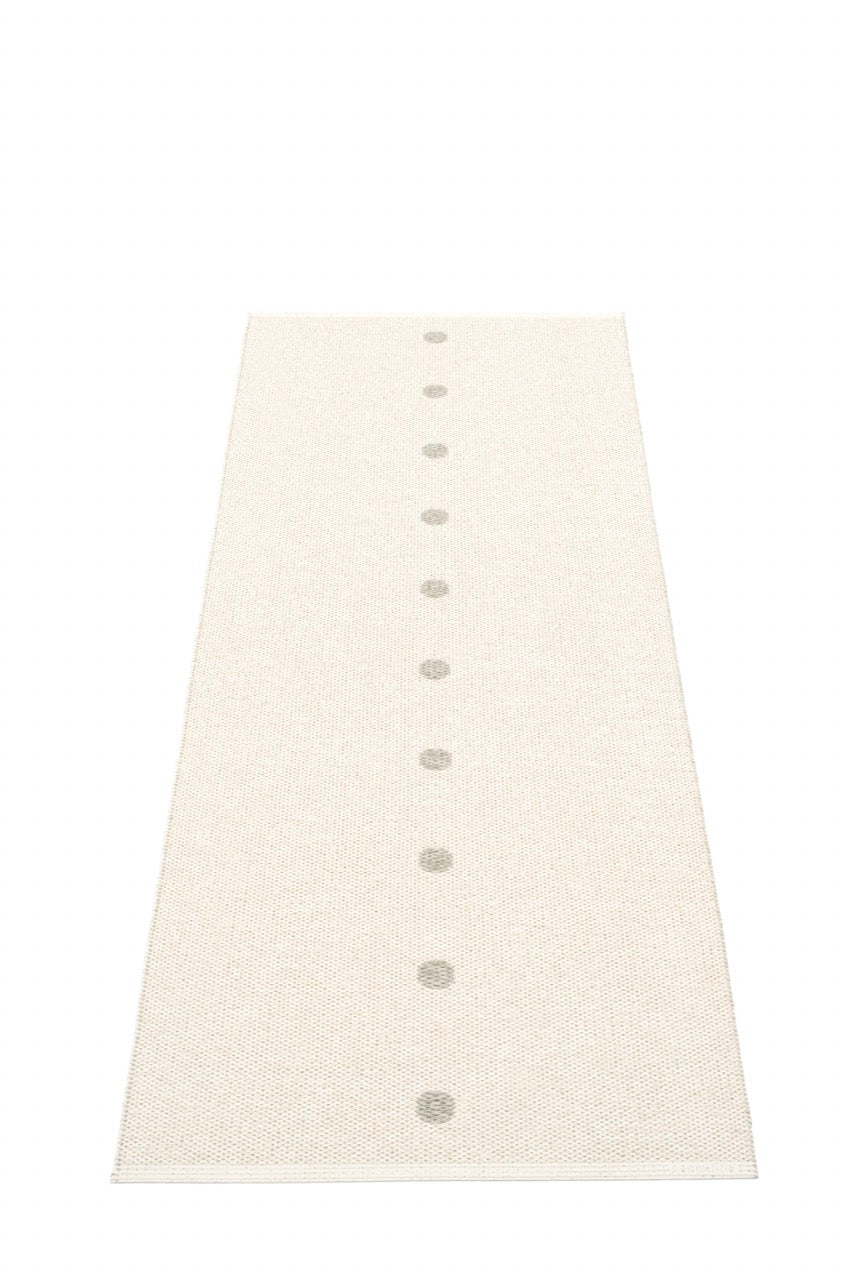 Pappelina-Peg-Linen-Carpet