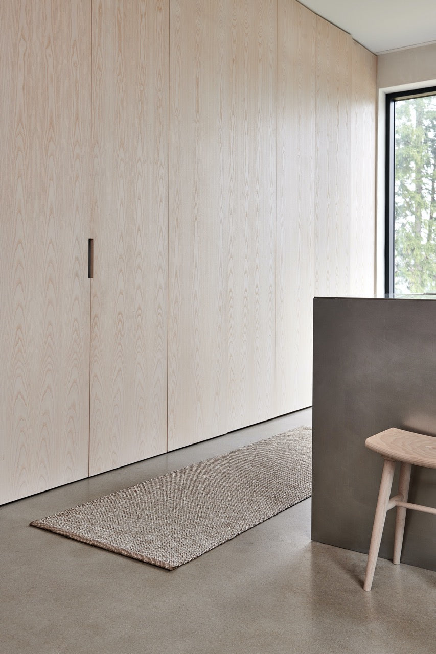 Pappelina-Sam-Carpet-brown