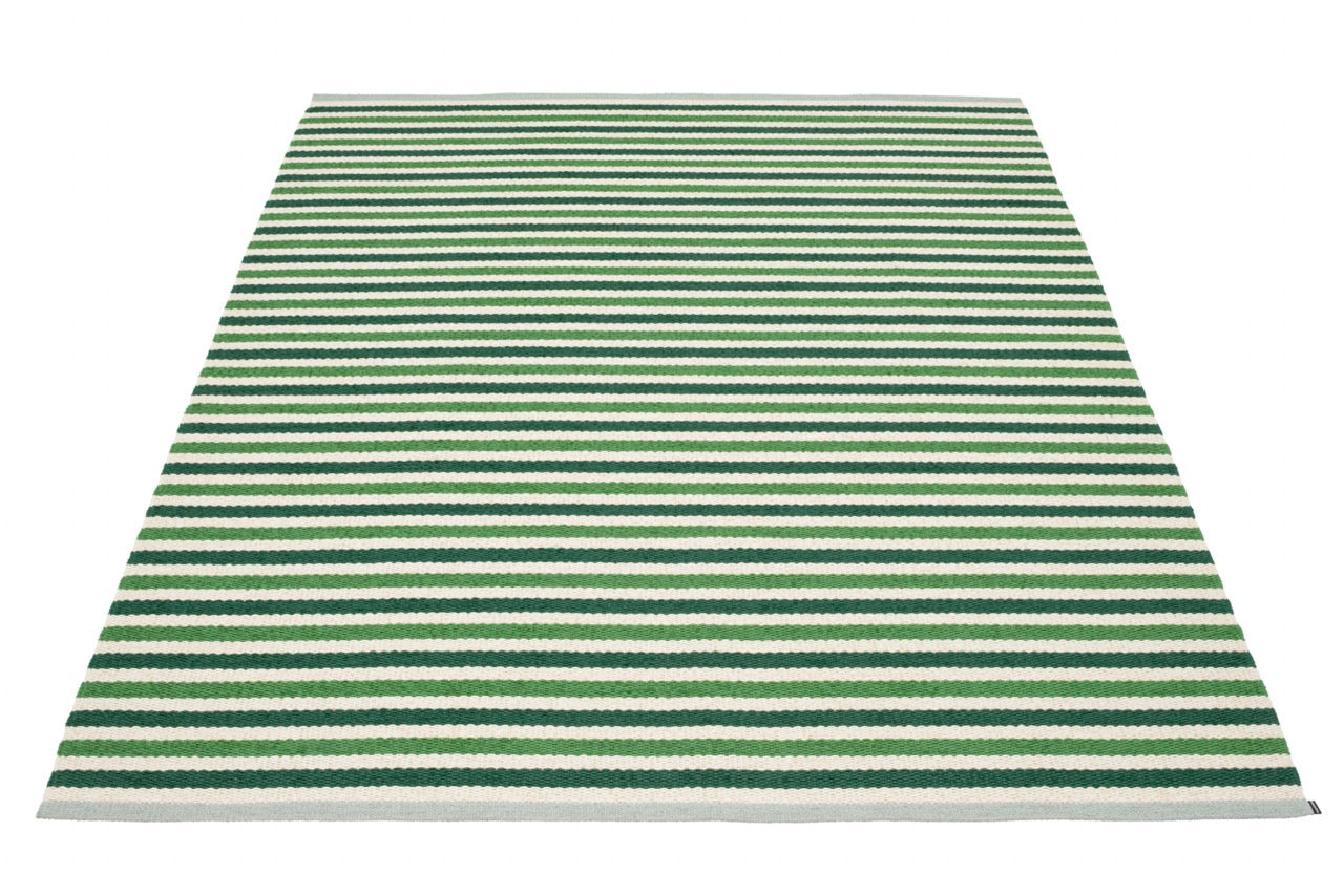 Pappelina-Carpet-Teo-Dark-Green-Grass-Green-Vanilla