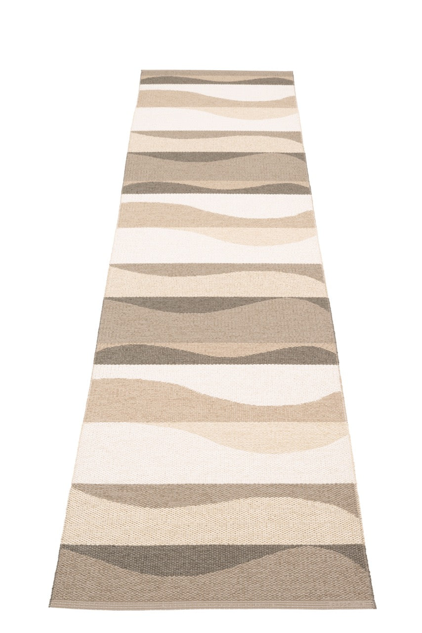 Pappelina-Urvi-Earth-Carpet