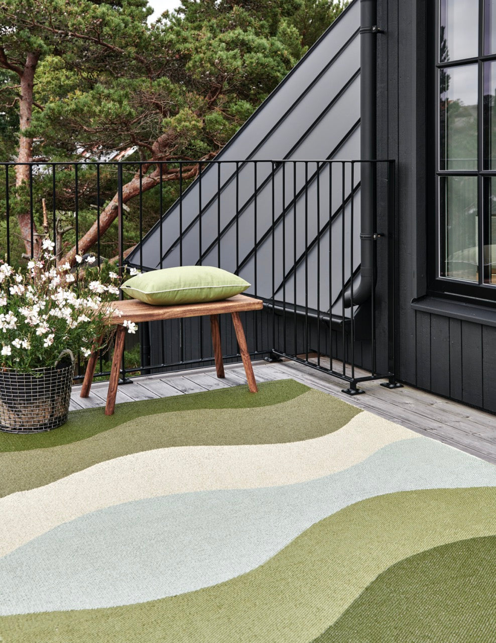 Pappelina-Urvi-Woods-Carpet