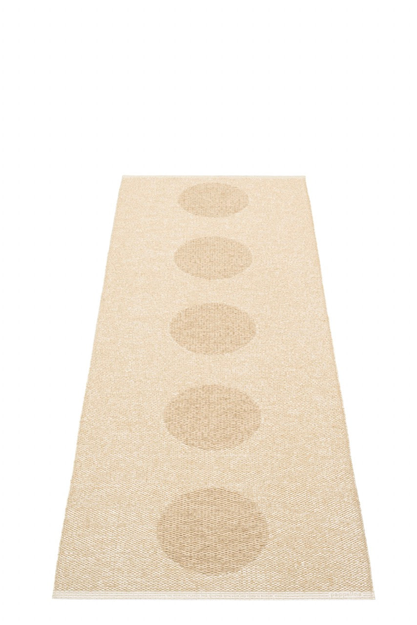 Pappelina-Vera-2.0-beige-carpet