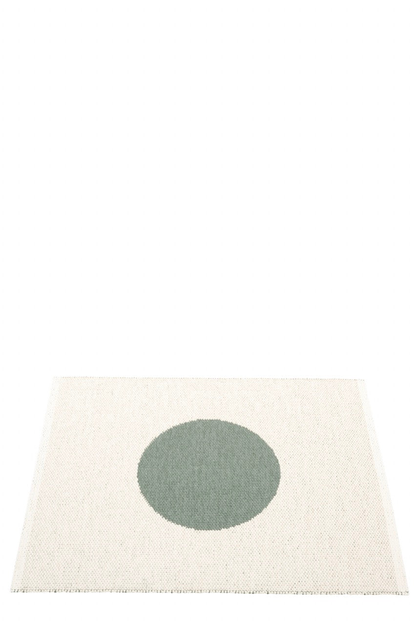 Pappelina-Vera-small-one-army