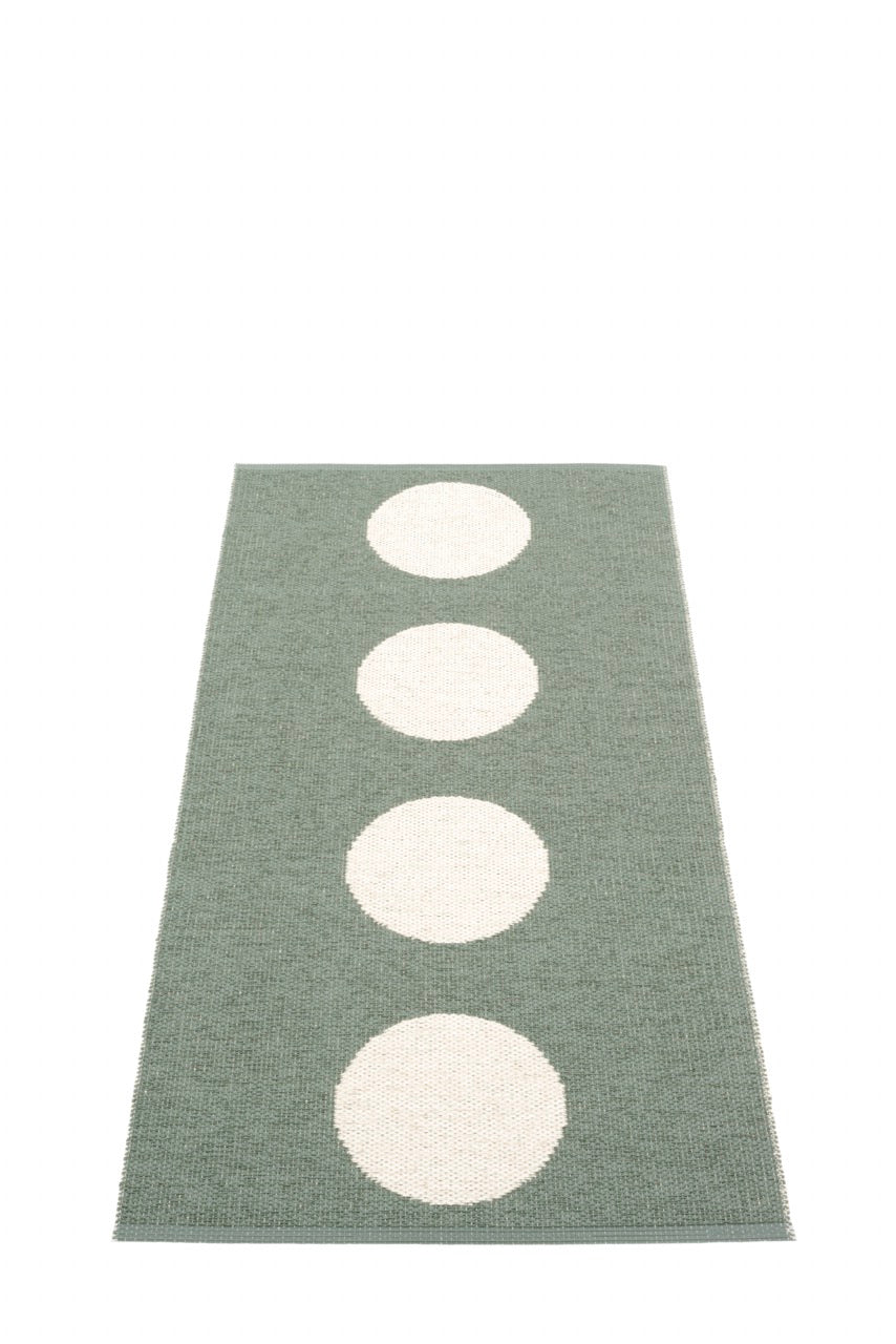 Pappelina-Vera-Army-Carpet