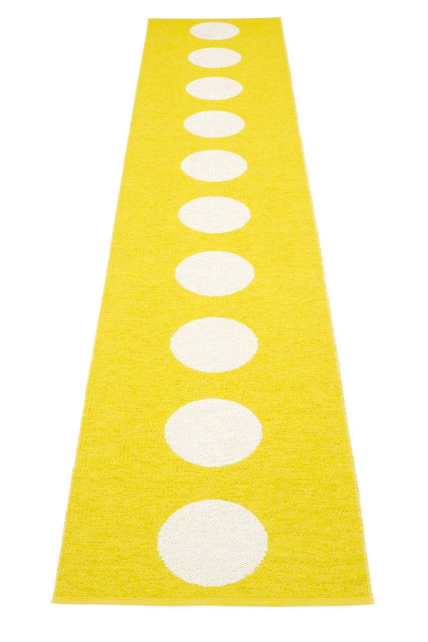 Pappelina-Vera-Yellow-Carpet