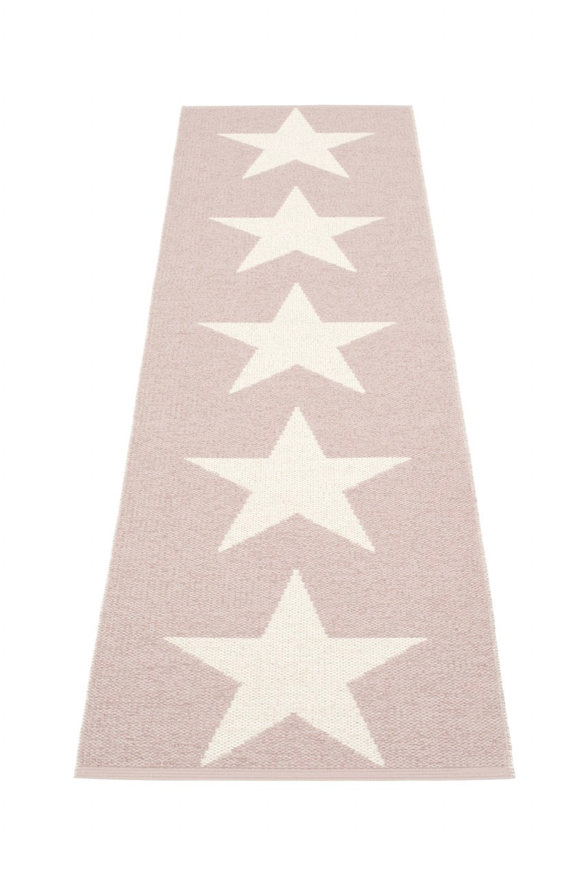 Pappelina-Viggo-pale-rose-carpet