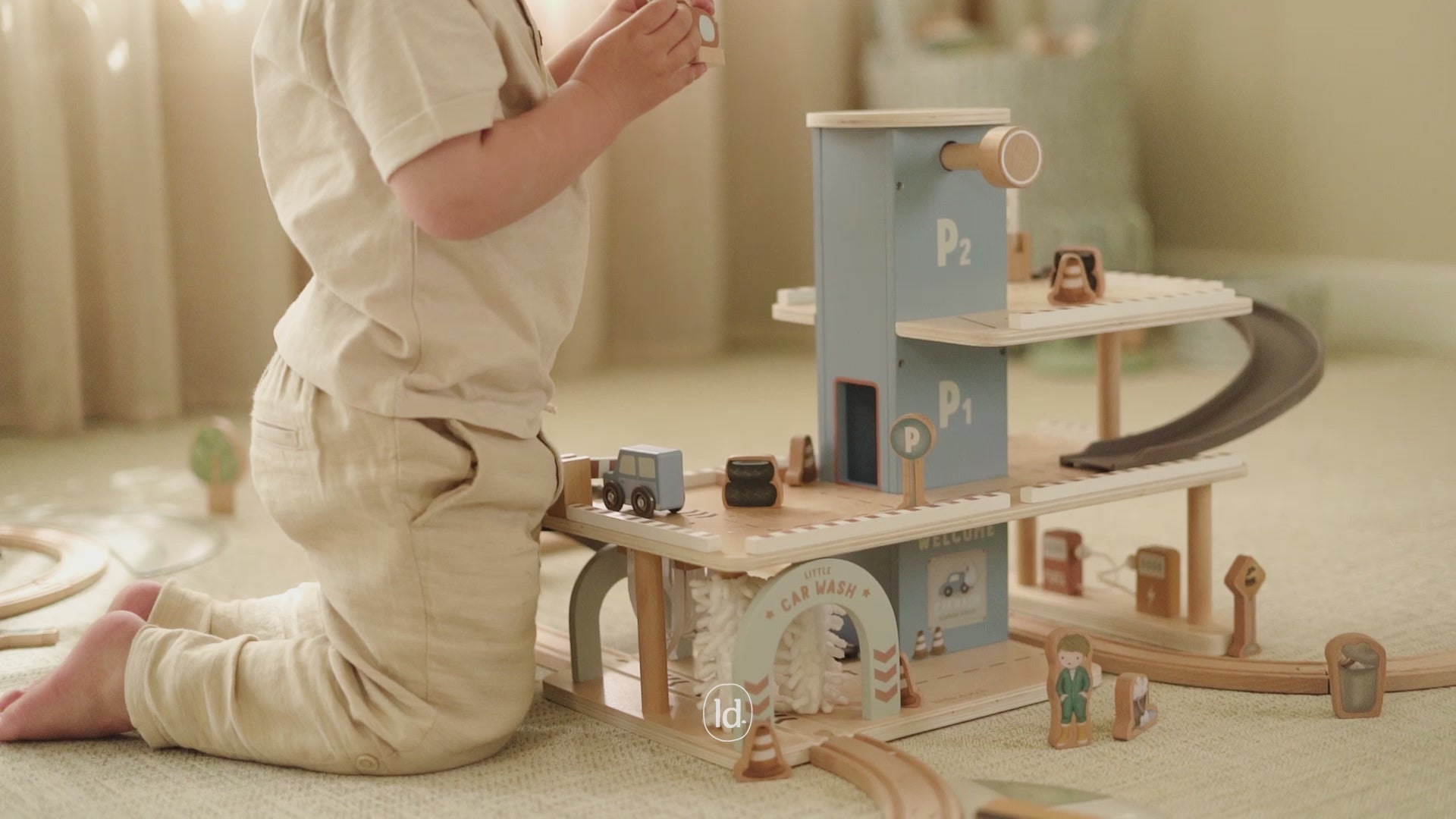 Little-Dutch-Parkhaus-Autogarage-FSC-LD2534