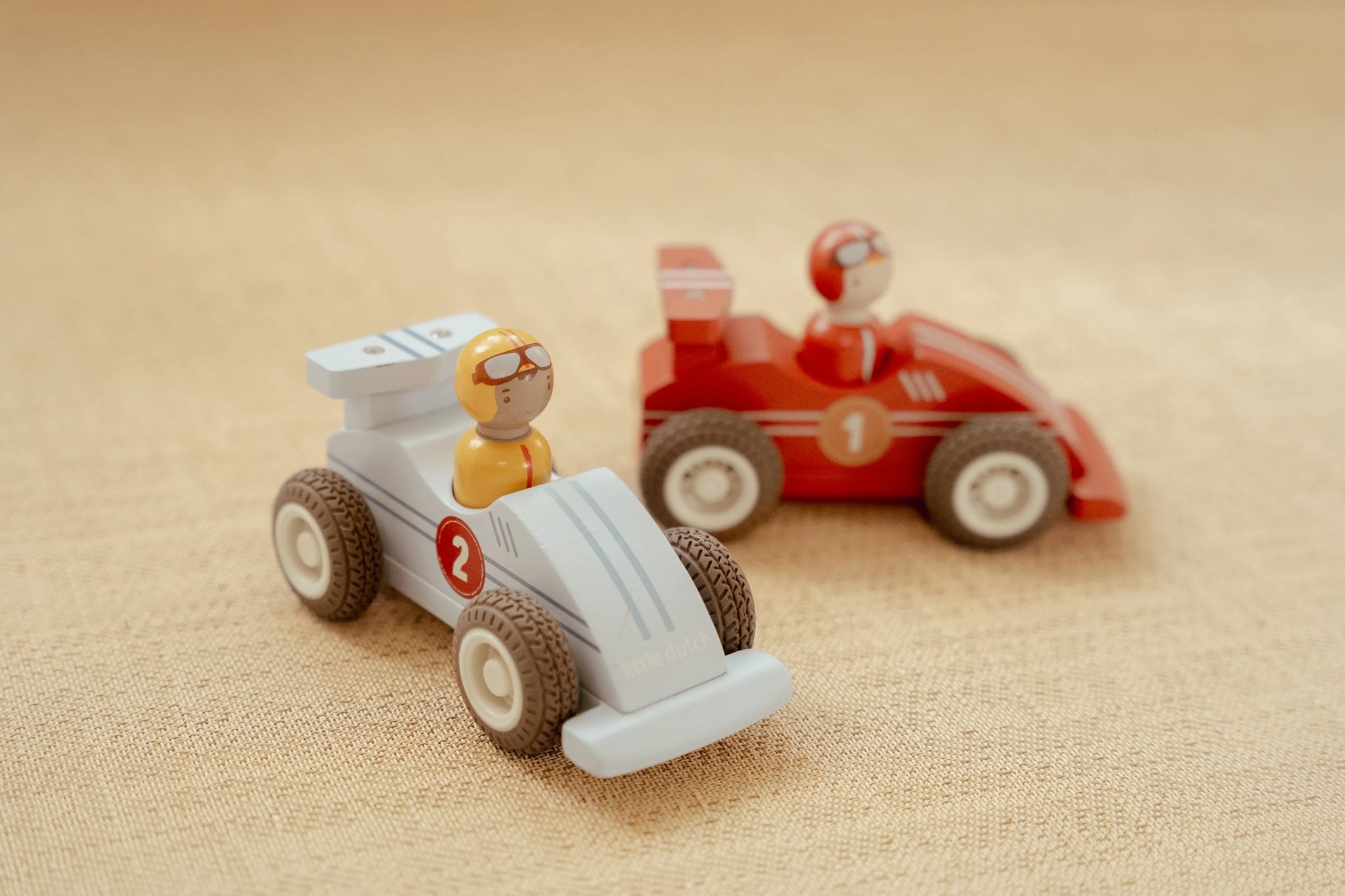 Little-Dutch-Rennauto-Rückziehautos-LD2526