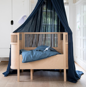 Sebra Baby- und Kinderbett Wooden Edition