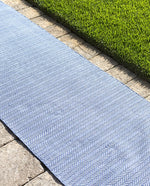 Dash & Albert Indoor/Outdoor Teppich Herringbone French Blue/White