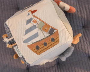 Little-Dutch-Aktiv-Würfel-Activity-Cube-Sailors-Bay