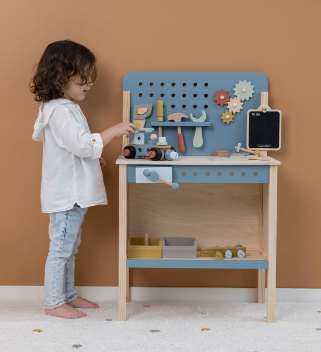 Little Dutch workbench made of FSC wood with lots of accessories