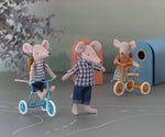 Maileg-Dreirad-Tricycle-petrol-Maus