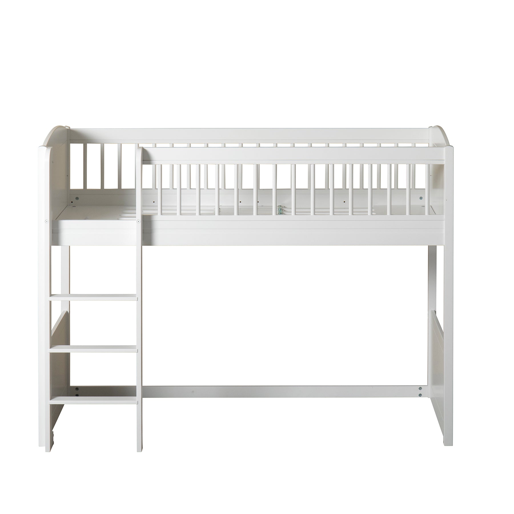 Oliver Furniture Seaside Lille+ halbhohes Hochebett, inkl. Matratze und Vorhang - AUSSTELLUNGSMODELL