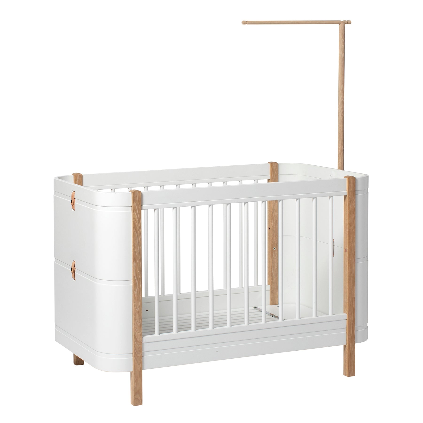Oliver Furniture Wood Mini+ lit bébé sans kit de conversion, blanc/chêne